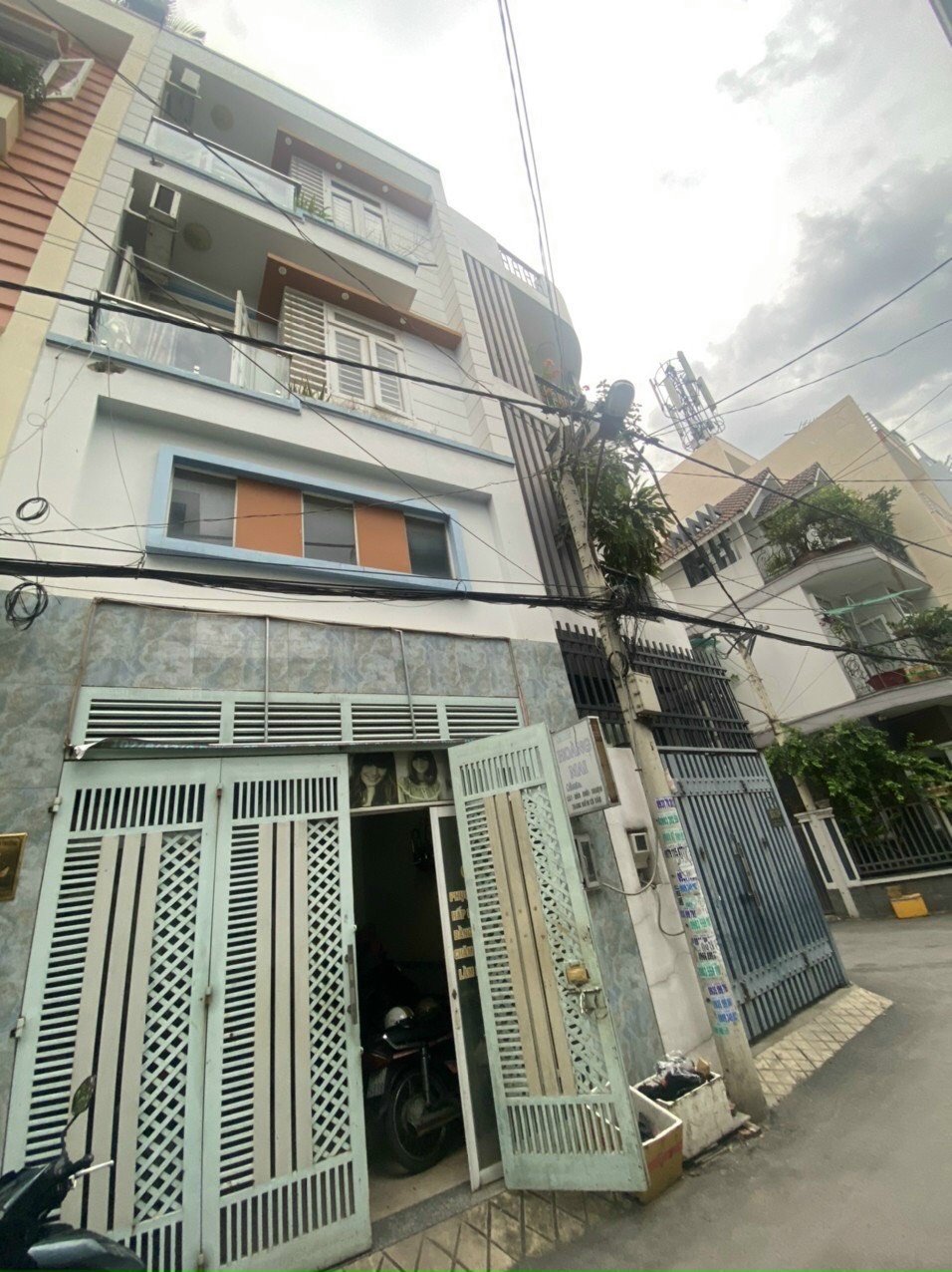 Bán nhà đường Âu Cơ, quận Tân Phú, 33,7m², Giá 3,7 tỷ