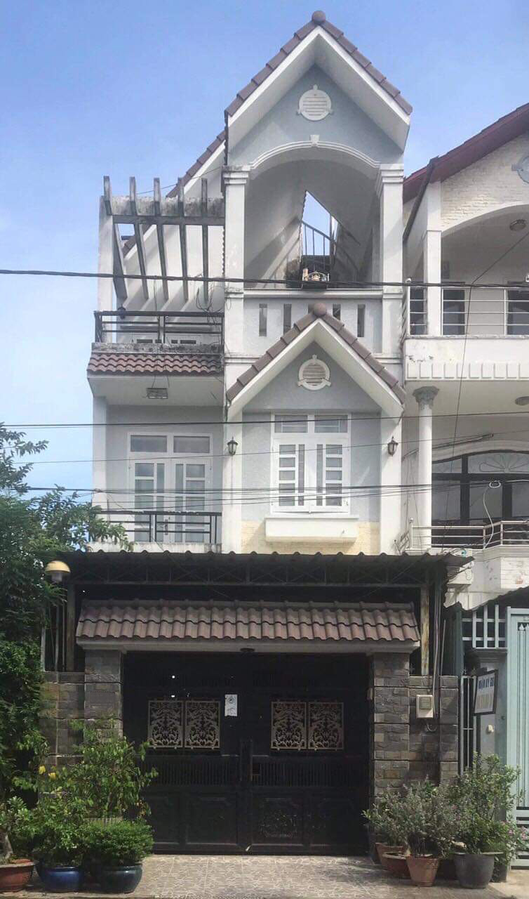 Bán nhà đường Nguyễn Duy Trinh gần Khu biệt thự 816 Phú Hữu
