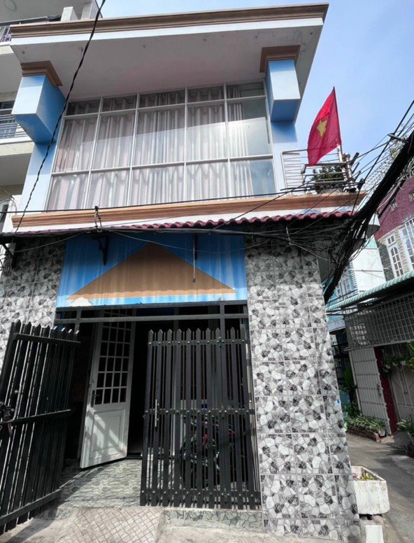 Bán nhà đường Nguyễn Oanh phường 17