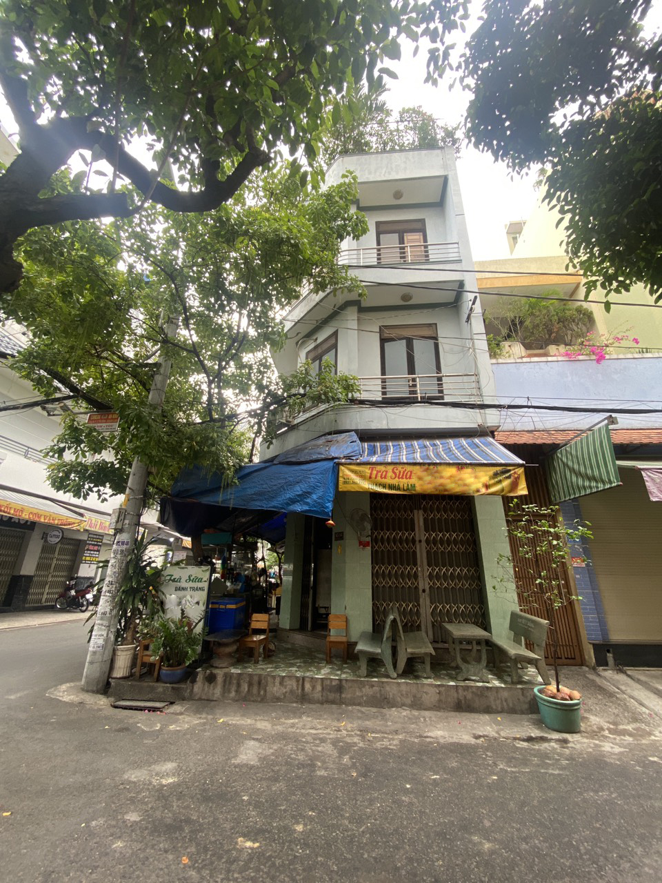 Bán nhà đường Trần Văn Dư quận Tân Bình cách Chợ Hoàng Hoa Thám 1km
